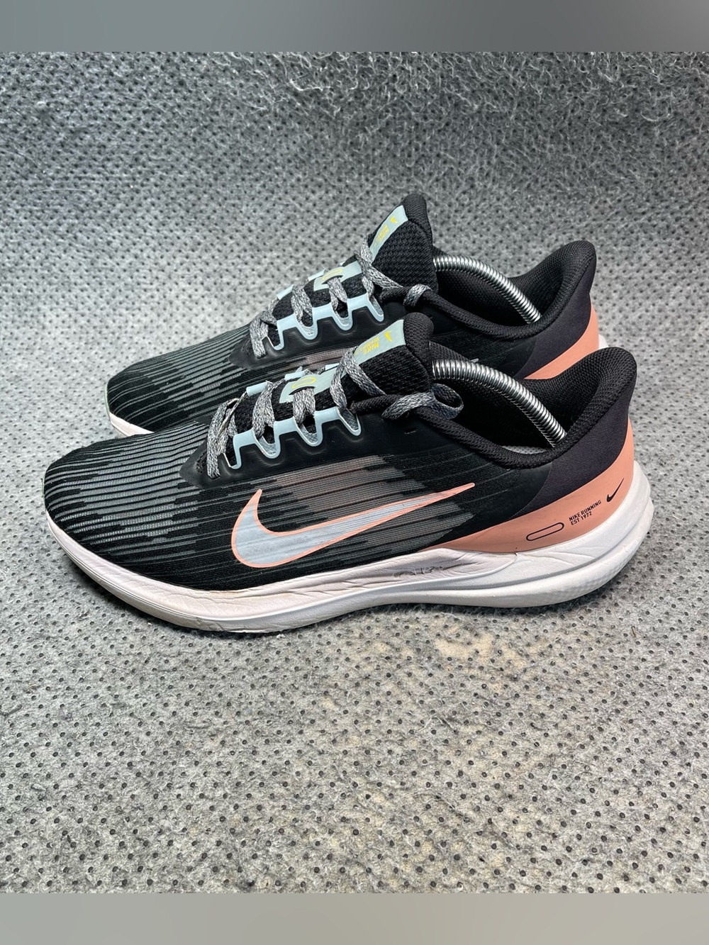 Nike Air Winflo 9 Running Shoes Size 12 Women’s